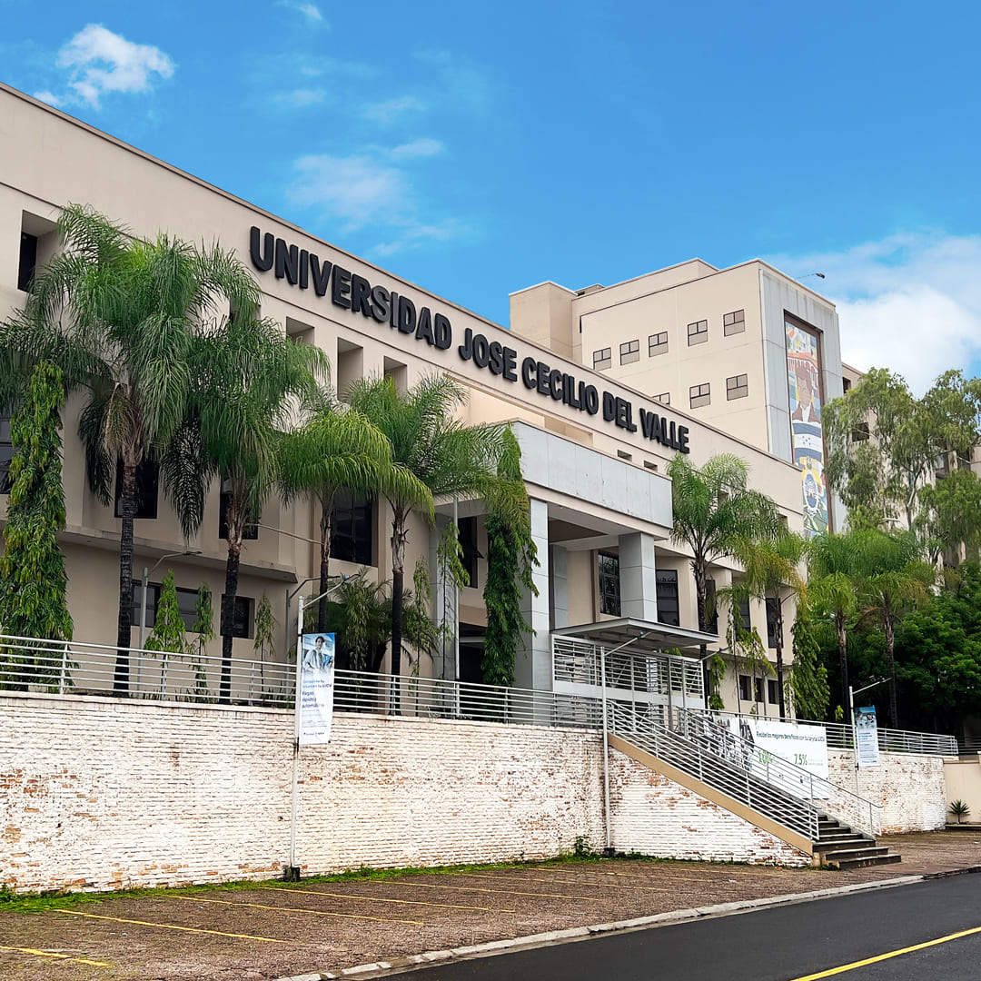 universidad jose cecilio vallehyatt tgu